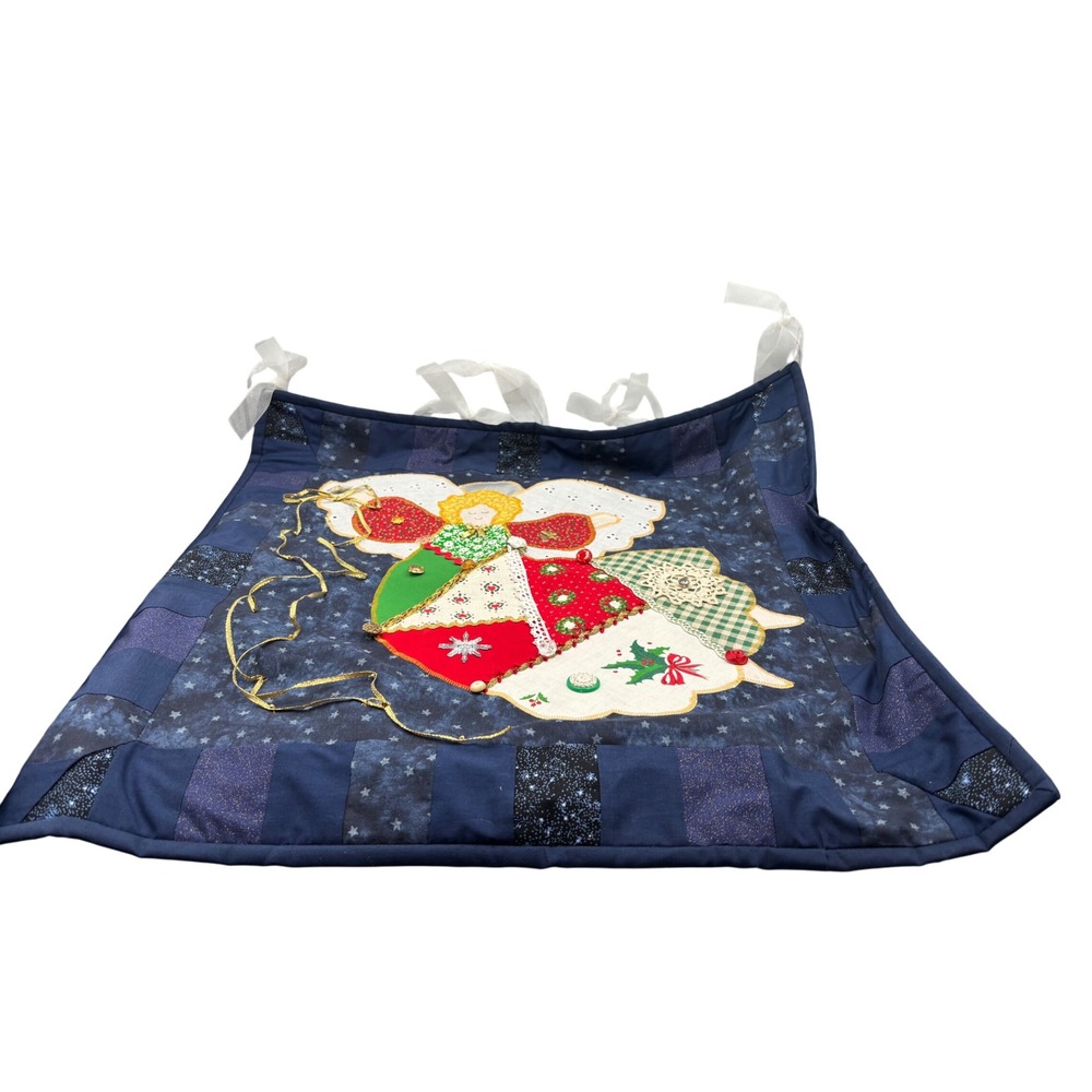 Handmade Quilted Christmas Angel Wall Hanging quilt Decor 23.5X23 Cottagecore